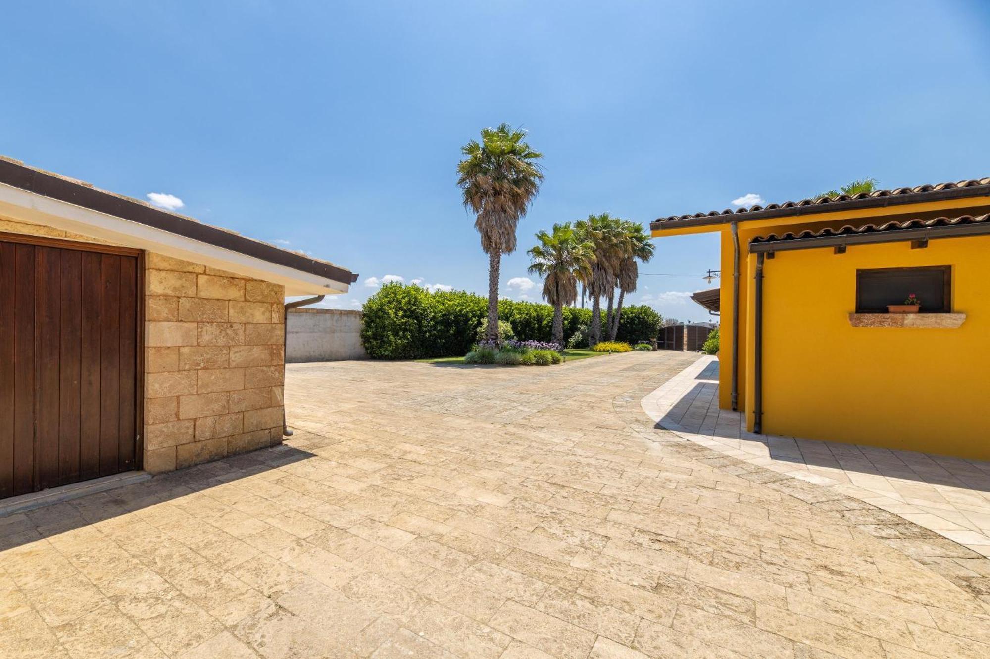Villa Esmeralda Taviano  Exteriör bild