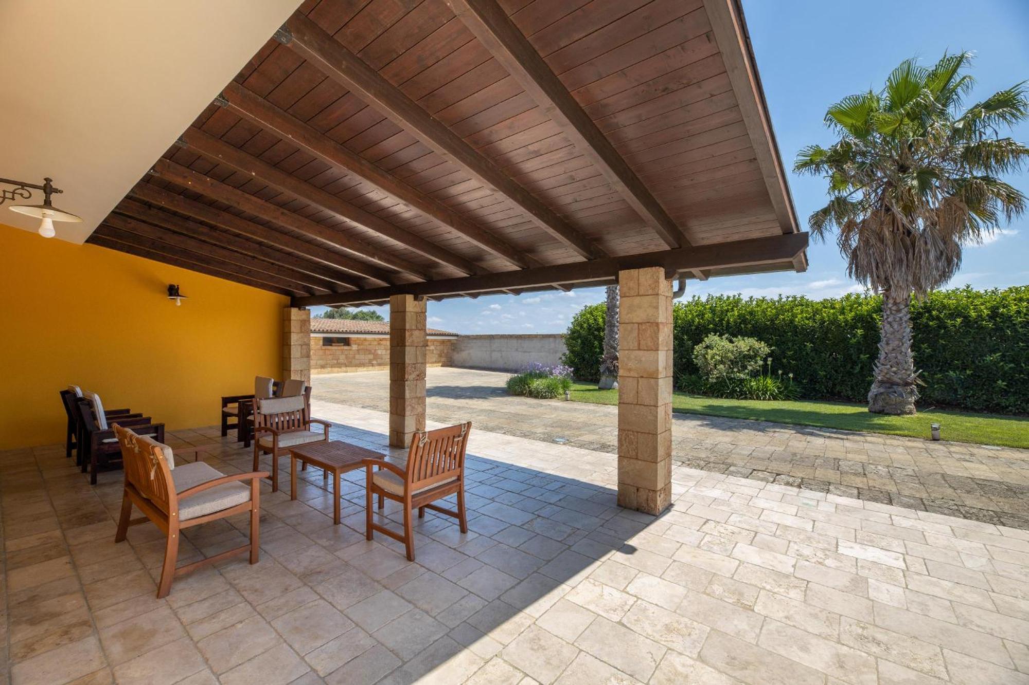Villa Esmeralda Taviano  Exteriör bild