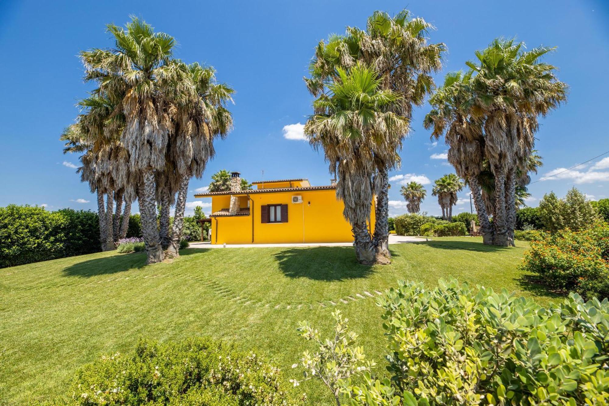 Villa Esmeralda Taviano  Exteriör bild